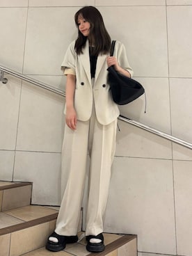 「アイテム（テーラードジャケット）」を使った、はつねさん（レディース・159cm）の夏コーディネート