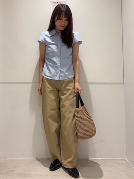 「SENSE OF PLACE by URBAN RESEARCH(センスオブプレイスバイアーバンリサーチ)のパフスリーブコンパクトギャザーシャツ(シャツ/ブラウス、ブルー系)」を使った、はつねさん(レディース・159cm)の夏コーディネート