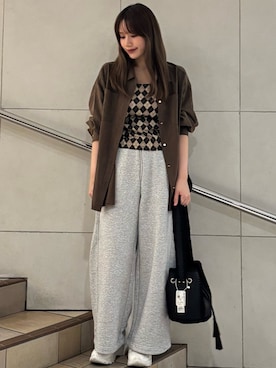 「アイテム（スウェットパンツ）」を使った、はつねさん（レディース・159cm）の夏コーディネート