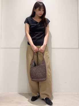 「SENSE OF PLACE by URBAN RESEARCH(センスオブプレイスバイアーバンリサーチ)の『洗濯可』ドレープネックセーター(半袖)(ニット/セーター、グレー系)」を使った、はつねさん(レディース・159cm)の夏コーディネート