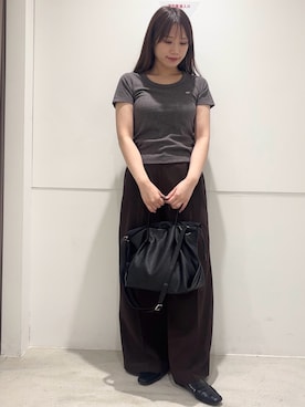 「SENSE OF PLACE by URBAN RESEARCH(センスオブプレイスバイアーバンリサーチ)のラウンドネックリブTシャツ(半袖)(Tシャツ/カットソー、グレー系)」を使った、はつねさん(レディース・159cm)の夏コーディネート