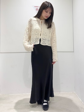 「SENSE OF PLACE by URBAN RESEARCH（センスオブプレイスバイアーバンリサーチ）の『洗濯可』レースアミエリツキニットカーディガン（カーディガン/ボレロ、ホワイト系）」を使った、はつねさん（レディース・159cm）の春コーディネート