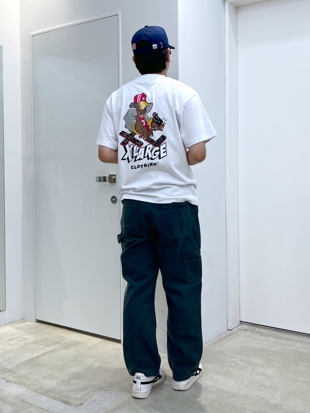 「XLARGE」｜「XLARGEのGOING FOR A BROKE S/S TEE（Tシャツ/カットソー、ホワイト系）」を使った、横南 丈さん（メンズ・175cm）の夏コーディネートの1枚目の写真