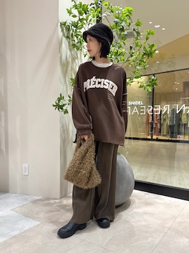 「アイテム（Tシャツ/カットソー）」を使った、YUKI ♪ さん（レディース・160cm・30代）の秋コーディネート