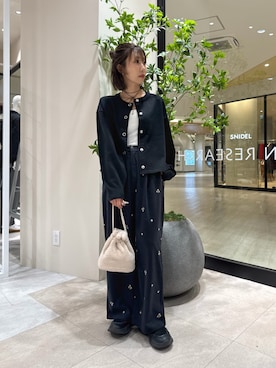 「アイテム（チョーカー）」を使った、YUKI ♪ さん（レディース・160cm）の秋コーディネート