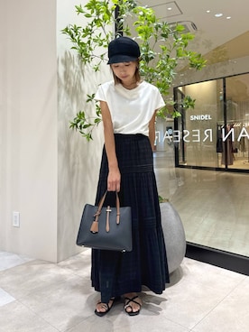 「RODE SKO（ロデスコ）のチャーム付ミドルバッグ『Msize』（トートバッグ）」を使った、YUKI ♪ さん（レディース・160cm）の夏コーディネート