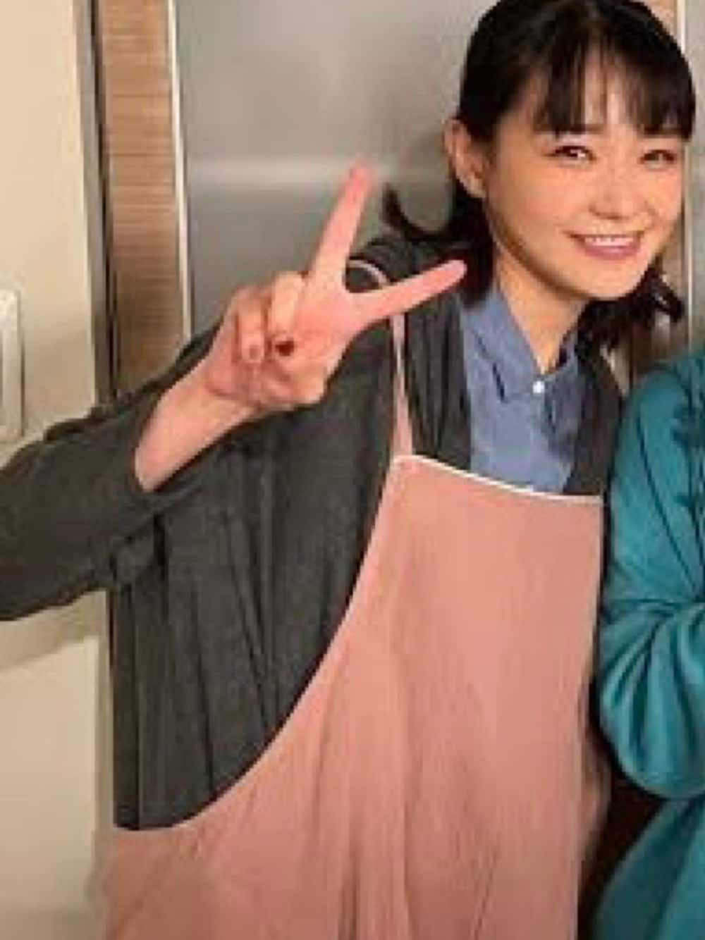 「奈緒」｜「H&Mのアイテム（サロペット/オーバーオール、その他）」を使った、sayaka258さん（メンズ・153cm）の秋コーディネートの1枚目の写真