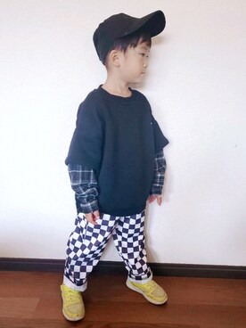 「MAD FOOT（マッドフット）のアイテム」を使った、むすこさん（キッズ・100cm）の秋コーディネート