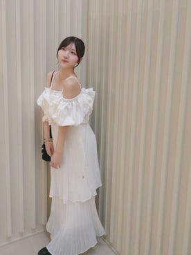 「LOEWE（ロエベ）のアイテム（アクセサリー）」を使った、🌛さん（レディース・165cm）の夏コーディネート