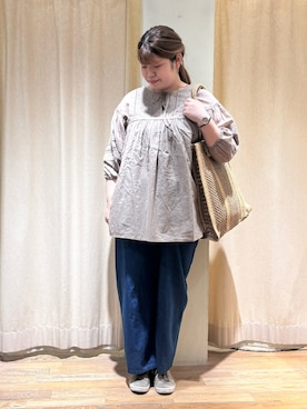「レースブラウス」｜「アイテム（チュニック）」を使った、Arisaさん（レディース・152cm）の春コーディネート