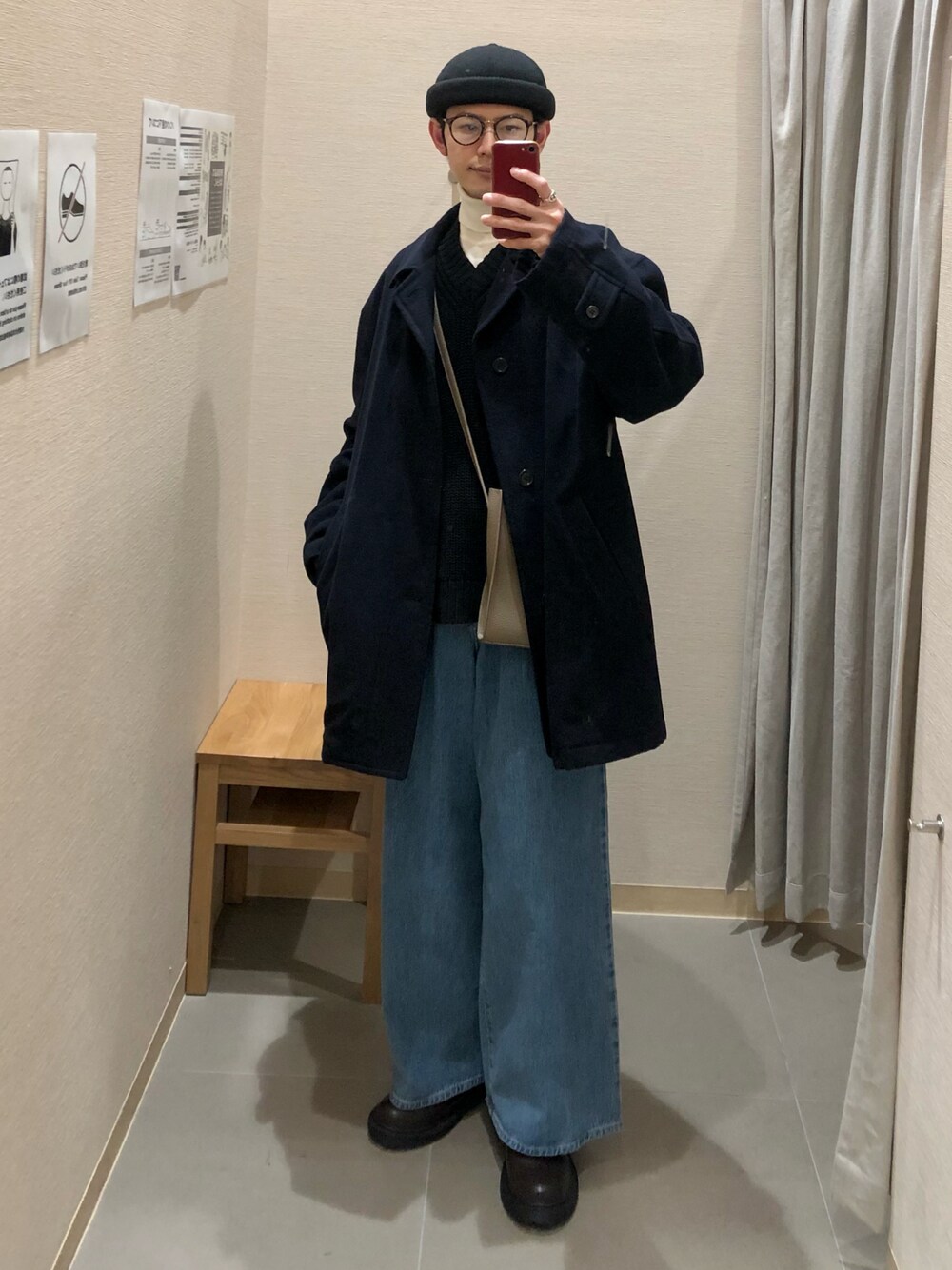 「BEAMSのアイテム（帽子、ブラック系）」を使った、漸さん（メンズ・172cm）の冬コーディネートの1枚目の写真