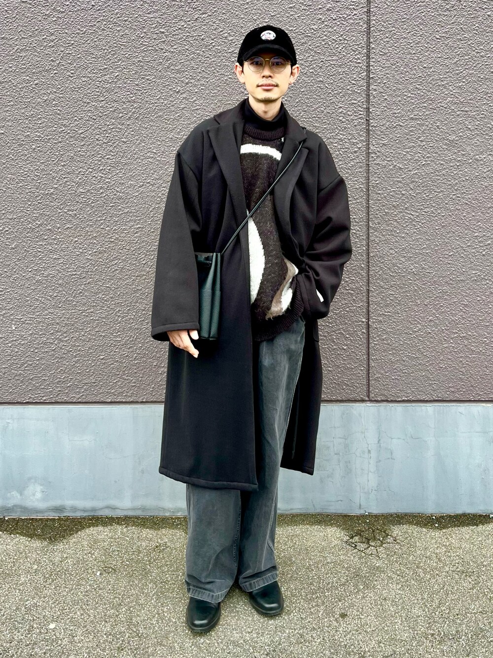 「NILWAYのアイテム（ジャケット/アウター、ブラック系）」を使った、漸さん（メンズ・172cm）の冬コーディネートの1枚目の写真