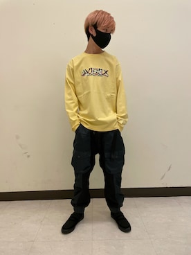 「AVIREX（アヴィレックス）のアイテム（スリッポン）」を使った、お！お！た！さん（メンズ・176cm）の秋コーディネート