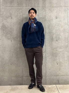 「アイテム（マフラー）」を使った、ハヤシさん（メンズ・183cm）の冬コーディネート