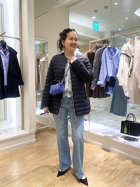 「アイテム（ダウンジャケット/コート、ブルー系）」を使った、nol takamiyaさん（レディース・161cm）の秋コーディネート