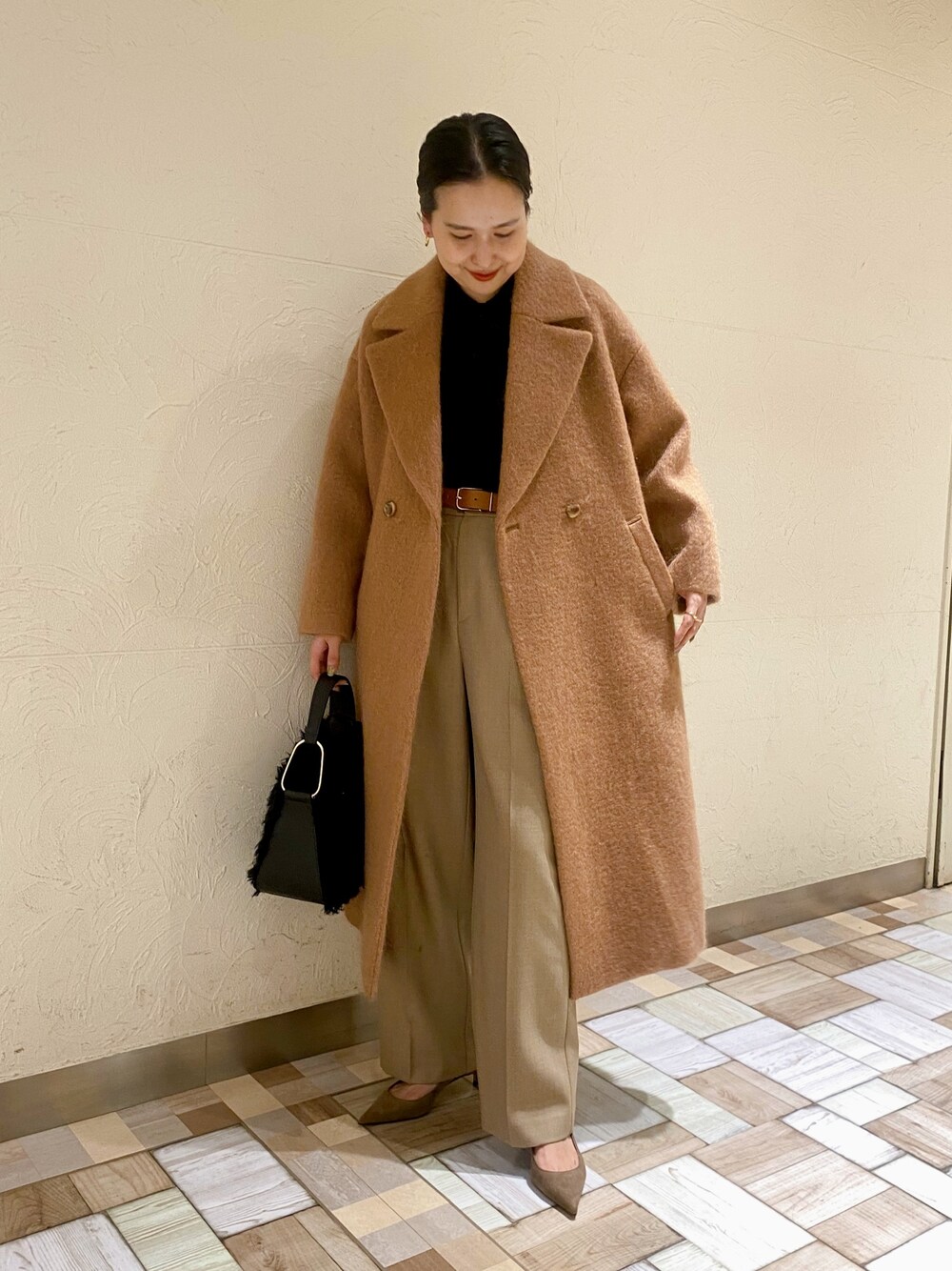 ウォッシャブルTWワンタックワイドパンツを使った人気ファッション  