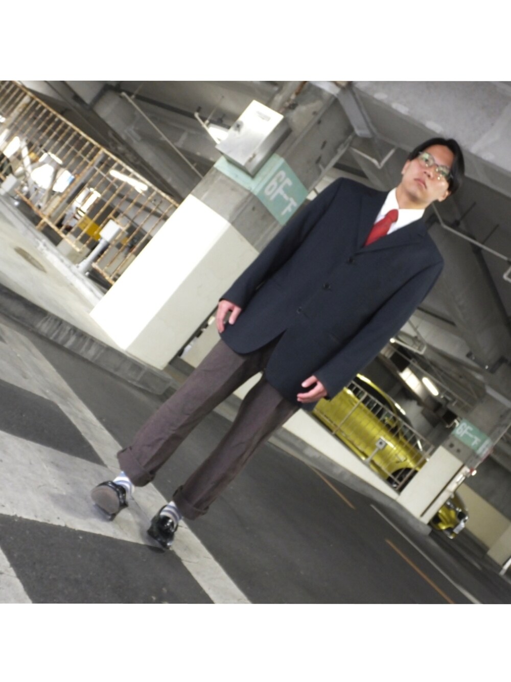 「秋冬コーデ、大人コーデ、お洒落さんとつながりたい、古着、いいね、save、フォローお願いします🤑、古着好きな人と繋がりたい、メンズコーデ、fashion、fashionsnap、モデルさんと繋がりたい」｜「Paul Smithのアイテム（テーラードジャケット、ブラック系）」を使った、たかさん（メンズ・169cm）の秋コーディネートの1枚目の写真