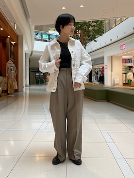 「シア―ブラウス」｜「アイテム（ジャケット/アウター）」を使った、Motohashiさん（レディース・153cm）の春コーディネート