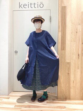 「Samansa Mos2（サマンサ モスモス）のレトロ壁紙風柄スカート（スカート）」を使った、keittioとなみさん（レディース・167cm）の春コーディネート