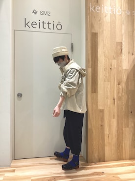 「春カラー」｜「アイテム（マウンテンパーカー）」を使った、keittioとなみさん（レディース・167cm）の春コーディネート