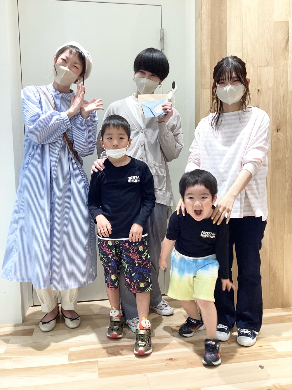 「オトナ女子、休日コーデ、夏服、出勤コーデ、カジュアルコーデ、サマンサ モスモス(Samansa Mos2)、サマンサモスモス(Samansa Mos2)、サマンサモスモスブルー、SM2、Samansa Mos2、Samansa Mos2 blue、イオンモールとなみ、ootd、春夏コーデ、パンツスタイル」｜「Samansa Mos2の【リンネル5月号掲載アイテム】【イージーケア＋UVカット】お手入れラクラクシャツワンピ（シャツワンピース、ブルー系）」を使った、keittioとなみさん（レディース・166cm）の春コーディネートの1枚目の写真
