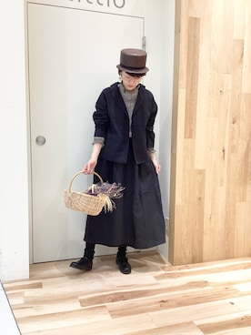 「アイテム（ノーカラージャケット）」を使った、keittioとなみさん（レディース・168cm）の秋コーディネート