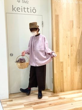 「アイテム（シャツ/ブラウス）」を使った、keittioとなみさん（レディース・168cm）の秋コーディネート