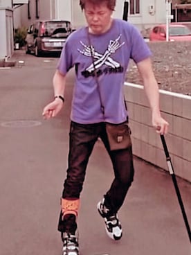 「アイテム（アナログ腕時計、グレー系）」を使った、under5100さん（メンズ・181cm）の春コーディネート