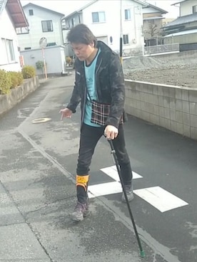 「ウォーキングスタイル」｜「アイテム（ジャケット/アウター）」を使った、under5100さん（メンズ・181cm）の冬コーディネート