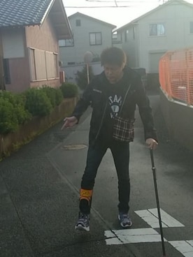 「アイテム（ミリタリージャケット）」を使った、under5100さん（メンズ・181cm）の秋コーディネート