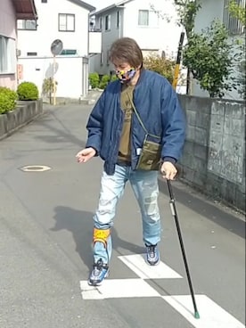 「ウォーキングスタイル」｜「アイテム（MA-1）」を使った、under5100さん（メンズ・181cm）の春コーディネート