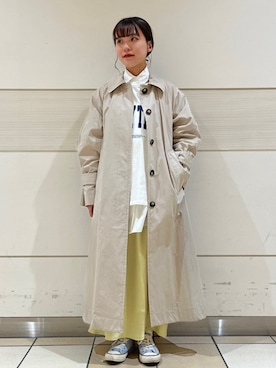 「アイテム（ステンカラーコート）」を使った、新谷さん（レディース・157cm）の冬コーディネート