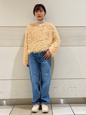 「アイテム（その他トップス）」を使った、新谷さん（レディース・157cm）の冬コーディネート