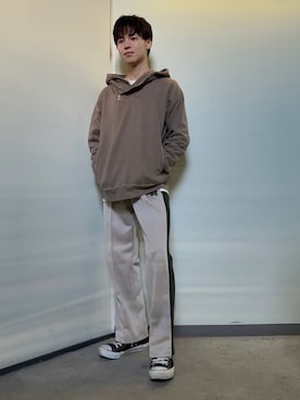 「nonnative（ノンネイティブ）のアイテム（パーカー）」を使った、とーゆさん（メンズ・169cm）の秋コーディネート