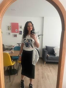 「ZARA（ザラ）のアイテム（スカート）」を使った、indibvさん（レディース・163cm）の春コーディネート
