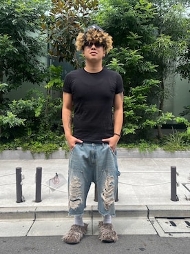 「WHITELAND（ホワイトランド）のアイテム（パンツ）」を使った、星川徹聖さん（メンズ・176cm）の夏コーディネート