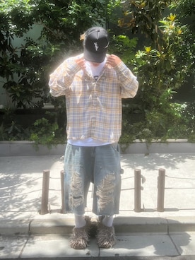 「WHITELAND（ホワイトランド）のアイテム（パンツ）」を使った、星川徹聖さん（メンズ・176cm）の夏コーディネート