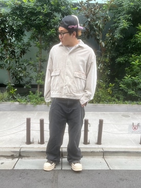 「アイテム（カバーオール）」を使った、星川徹聖さん（メンズ・176cm）の秋コーディネート