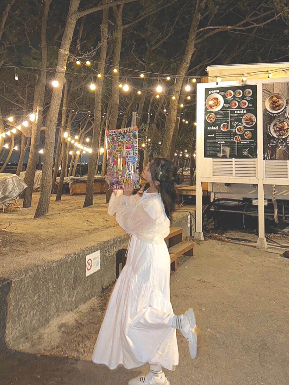 「海、花火」｜「CIAOPANICのアイテム（スカート、ホワイト系）」を使った、佳𓀁さん（レディース・156cm）の秋コーディネートの1枚目の写真
