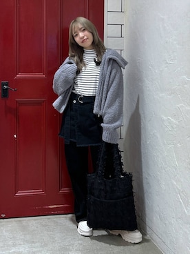 「tiny tiny（ティニーティニー）のアイテム（トートバッグ）」を使った、h0peeekoさん（レディース・152cm）の冬コーディネート