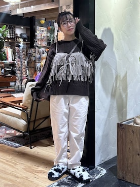 「アイテム（スリッポン、ホワイト系）」を使った、h0peeekoさん（レディース・151cm）の秋コーディネート