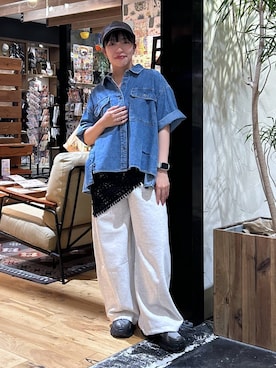「デニムシャツ」｜「アイテム（財布/小物）」を使った、h0peeekoさん（レディース・151cm）の夏コーディネート