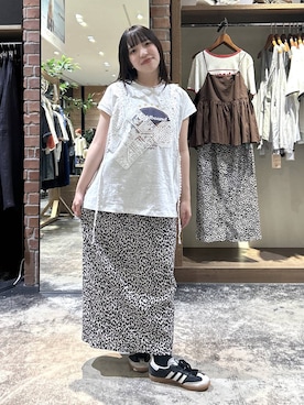 「niko and...（ニコアンド）のDRYクシュイージースカート（スカート、ホワイト系）」を使った、h0peeekoさん（レディース・152cm）の春コーディネート