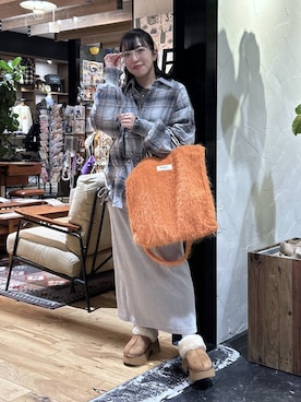 「niko and...（ニコアンド）のオリジナル2WAYテープトートバッグ（トートバッグ）」を使った、h0peeekoさん（レディース・151cm）の秋コーディネート