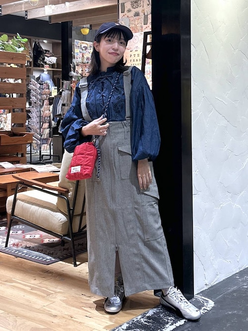 セール】デニムレースアップブラウス（シャツ/ブラウス）｜niko and