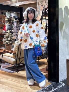 「アイテム（イヤーマフ）」を使った、h0peeekoさん（レディース・151cm）の秋コーディネート