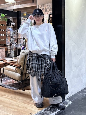 「アイテム（バックパック/リュック）」を使った、h0peeekoさん（レディース・151cm）の秋コーディネート