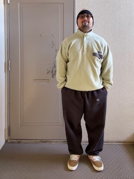 「アイテム（スニーカー）」を使った、ゆさん（メンズ・164cm）の秋コーディネート