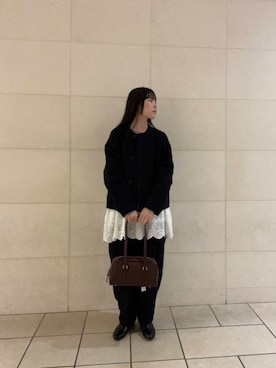 「アイテム（ノーカラージャケット）」を使った、内山千笑さん（レディース・161cm）の秋コーディネート