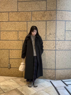 「Pコート」｜「アイテム（サンダル）」を使った、内山千笑さん（レディース・161cm）の秋コーディネート